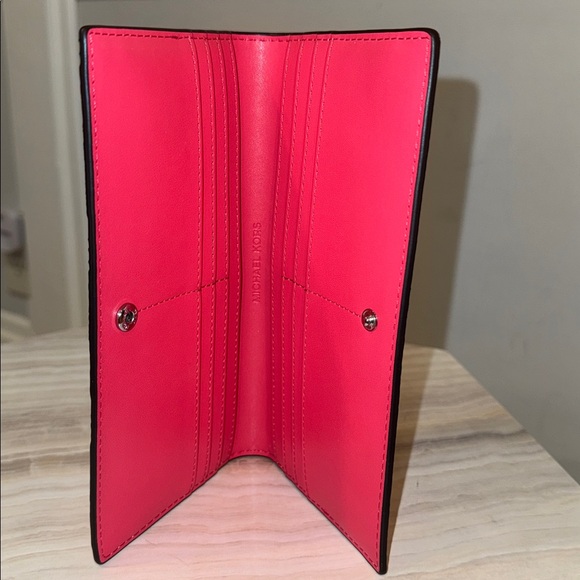 Michael Kors Bag Carson Pink Logo Debossed Leather Crossbody Wallet Set NWOT - Picture 14 of 17